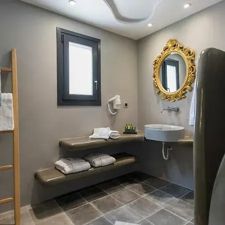 Villa Aurum Kamari (Santorini)