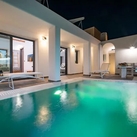 Aurum Villa