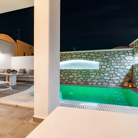 Aurum Kamari (Santorini)